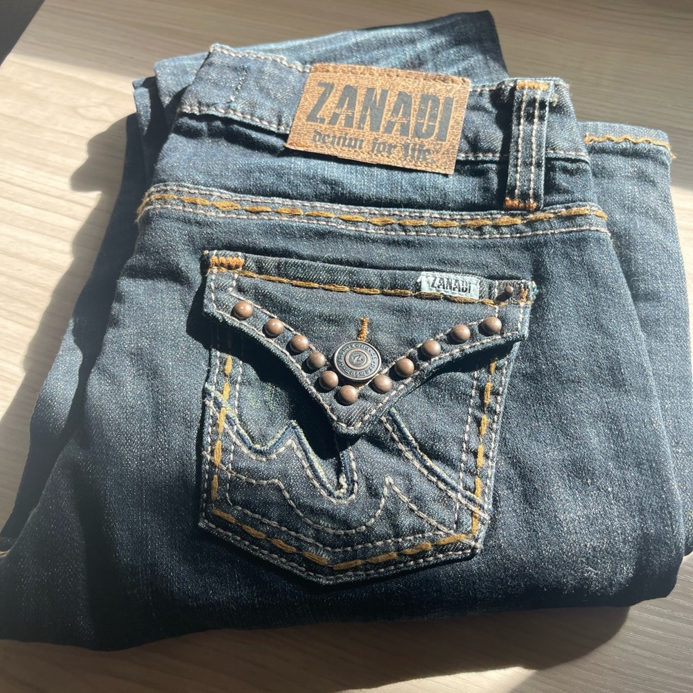 EUC Zanadi size 5 blue jeans